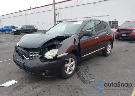 2013 Nissan Rogue S z USA, uszkodzony, nr VIN JN8AS5MVXDW662659